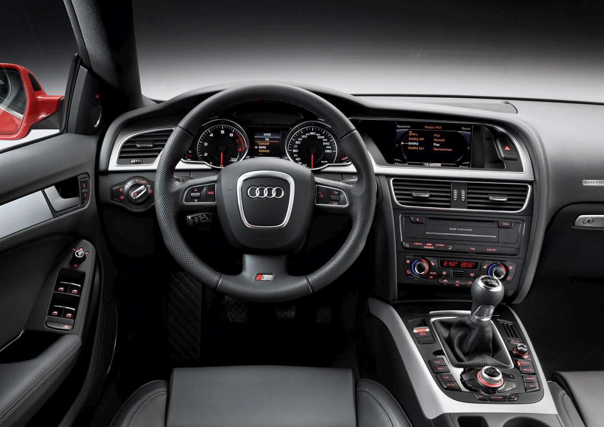Audi A5 Sportback - интерьер салона