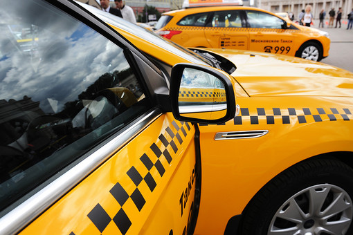 В Европе продолжаются «баталии таксистов»