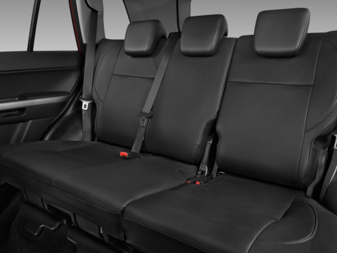 Suzuki Grand Vitara - пассажирские сиденья